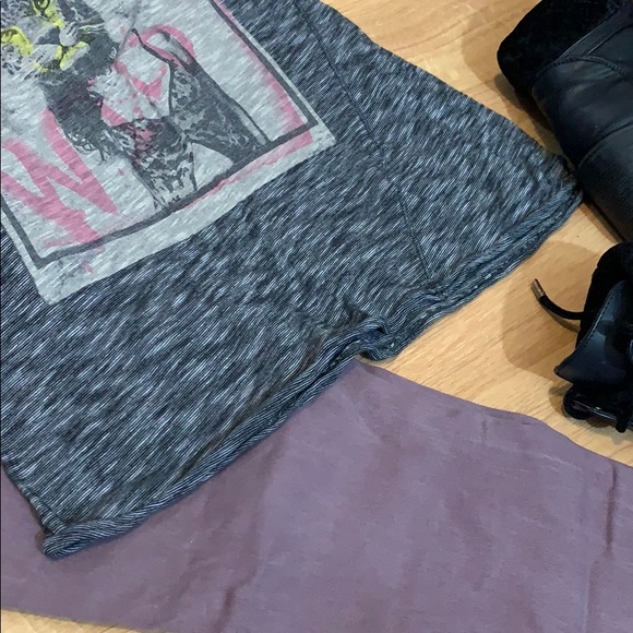 GUESS | Wild Cat Funky T Shirt - Picture 5 of 8